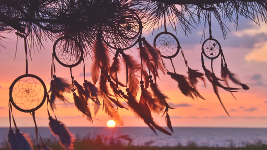 Edelsteine für besseren Schlaf & Entspannung