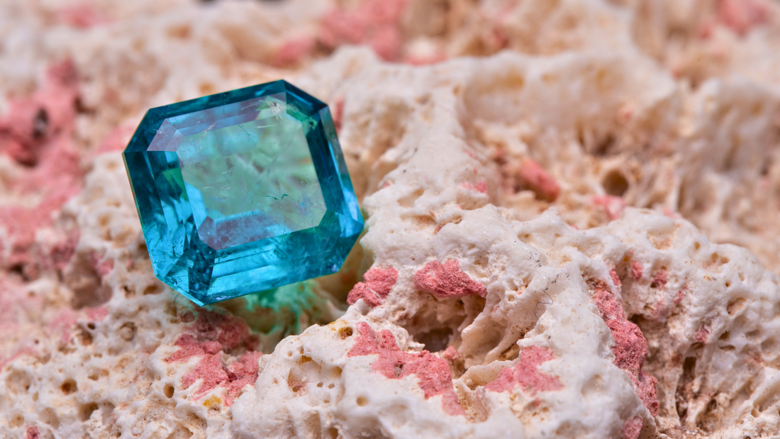 Unterschiede zwischen Edelsteinen, Mineralien & Kristallen