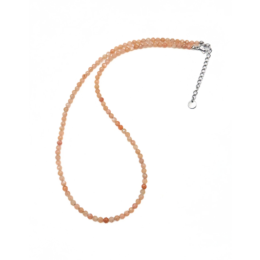 Edelsteinkette „Solar Radiance“ mit Sonnenstein, silber – Lebensfreude & strahlende Energie