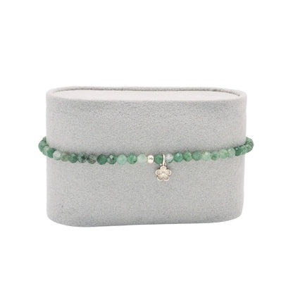 Edelsteinarmband „Jadeit & Blume silber“ (3?mm Perlen, facettiert) für Harmonie, Schönheit & Ausstrahlung