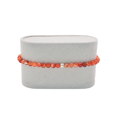 Edelsteinarmband „Karneol & Silber“ (4 mm Perlen) für Lebensfreude, Mut & innere Stärke