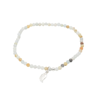 Edelsteinarmband „Amazonit & Feder silber“ (3mm Perlen, facettiert) für Gelassenheit, Leichtigkeit & Selbstvertrauen