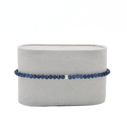 Edelsteinarmband „Saphir & Silber“ (3mm Perlen, facettiert) für Weisheit, Klarheit & innere Ruhe